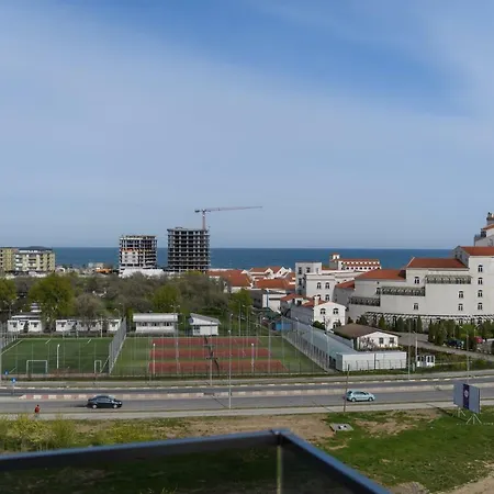 Lägenhet Apartament De Lux Năvodari