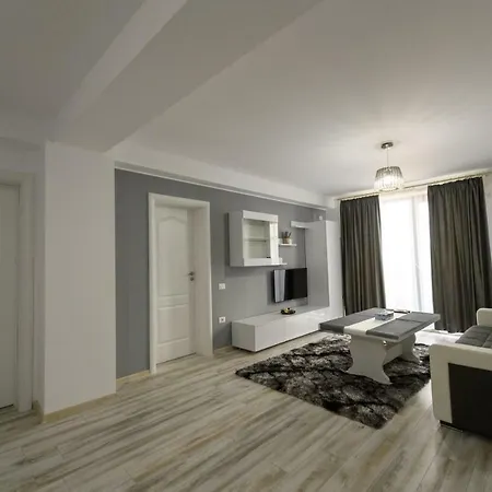 Apartament De Lux アパート