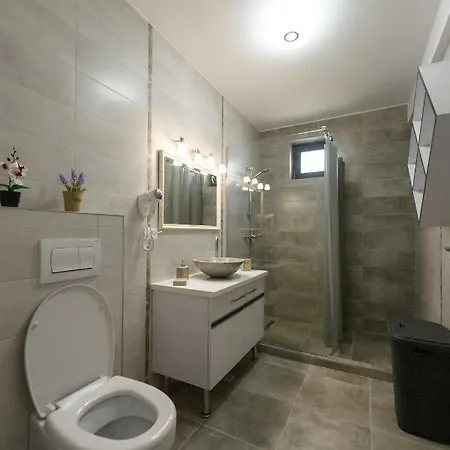 アパート Apartament De Lux *